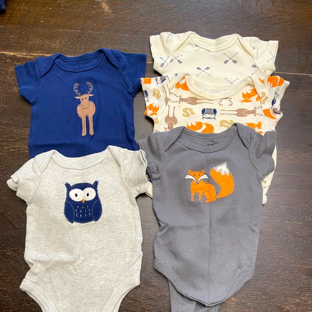 HB wildlife onesie bundle 0-3 months